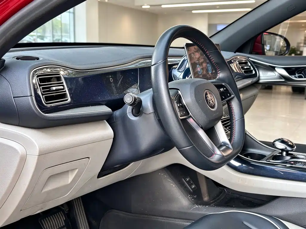 BYD Qin PLUS — фото 20