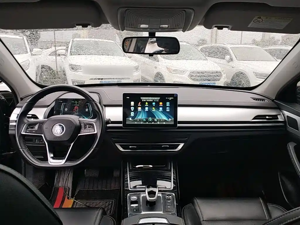 BYD Qin Pro NEV — фото 9