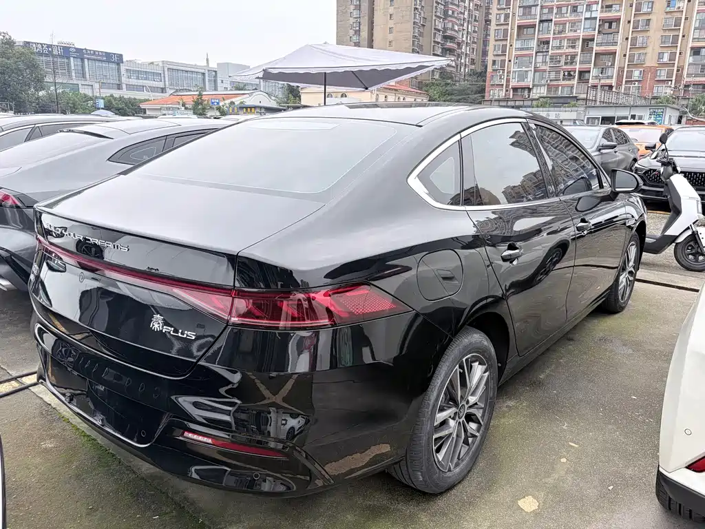 BYD Qin PLUS — фото 13