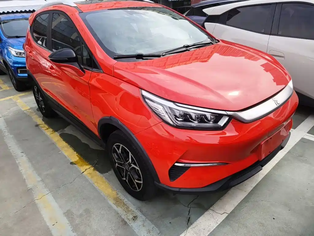 BYD Yuan Pro — фото 3