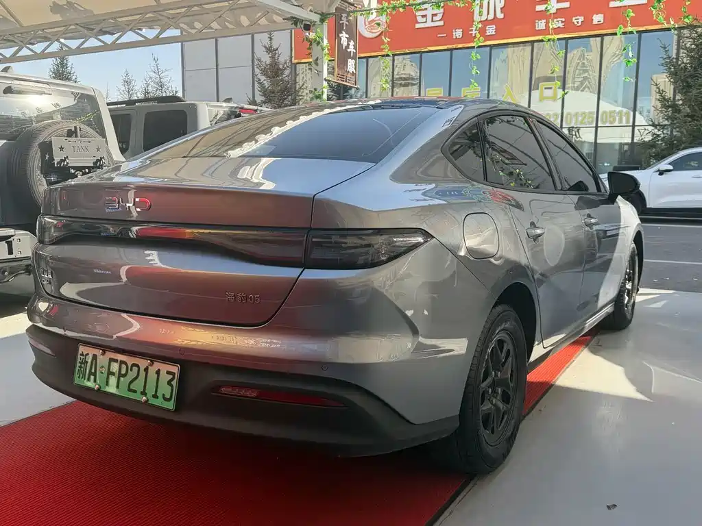 BYD Seal 05 DM-i — фото 9