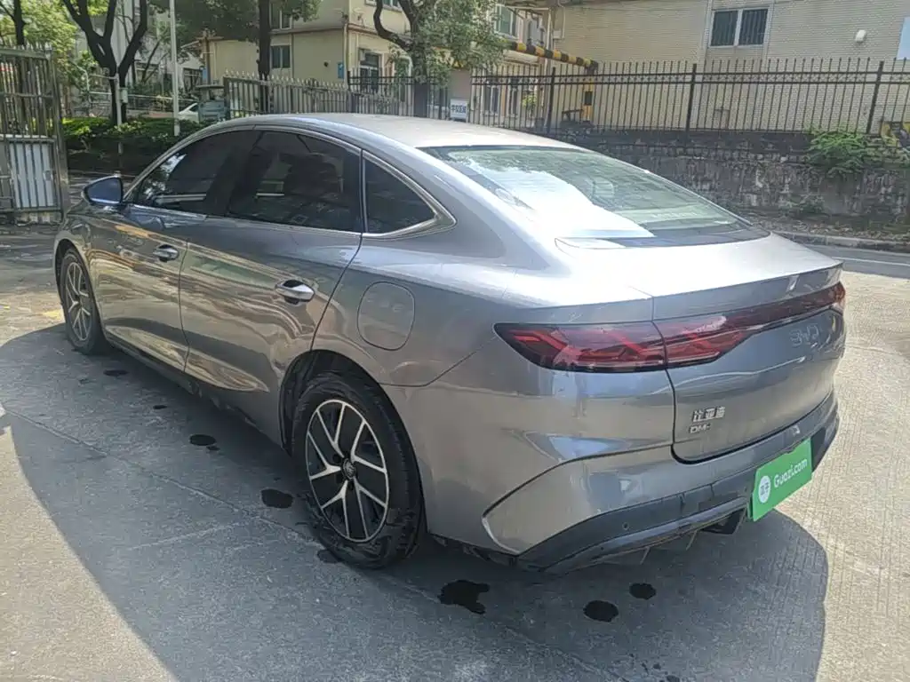 BYD Qin L — фото 4