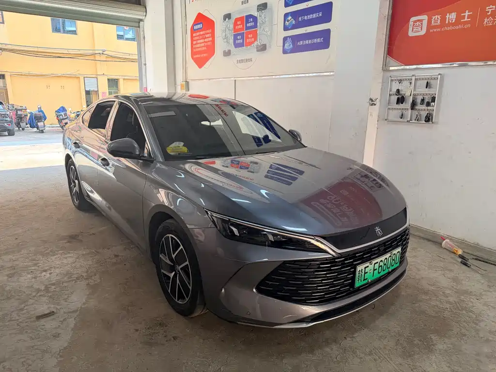 BYD Qin L — фото 2
