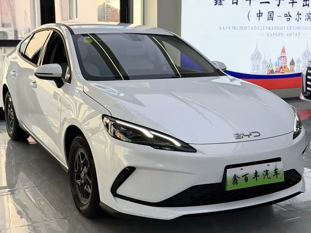 BYD Seal 05 DM-i — фото 3