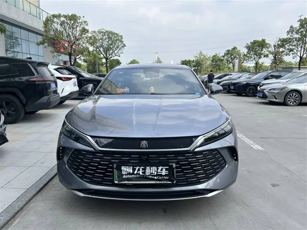 BYD Qin L — фото 2