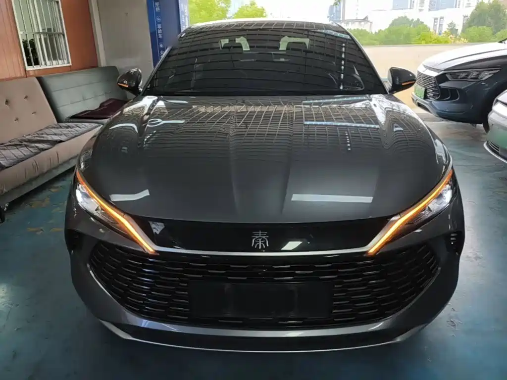 BYD Qin L — фото 2