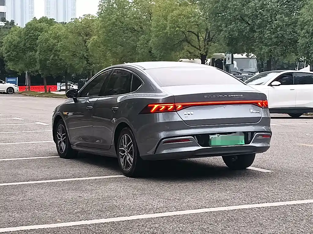 BYD Qin PLUS — фото 5