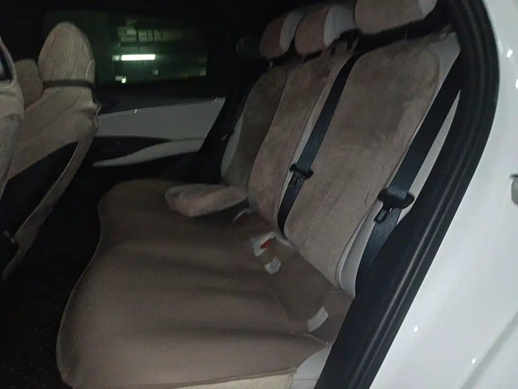 BYD Seal 06 — фото 13