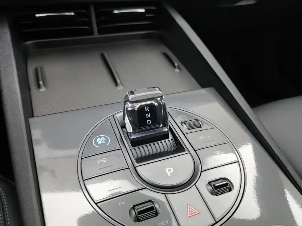 BYD Seal 06 — фото 13