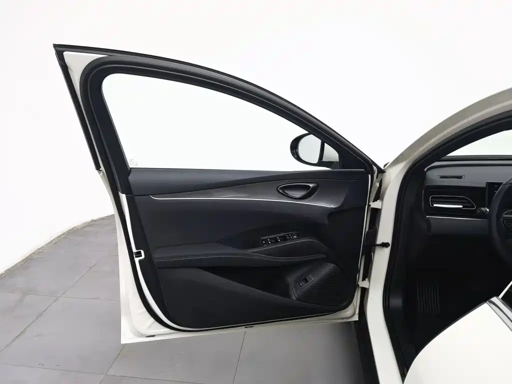 BYD Seal 06 — фото 8