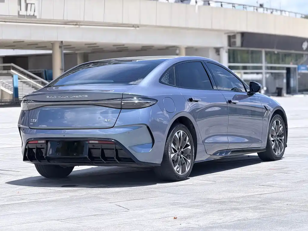 BYD Seal — фото 4