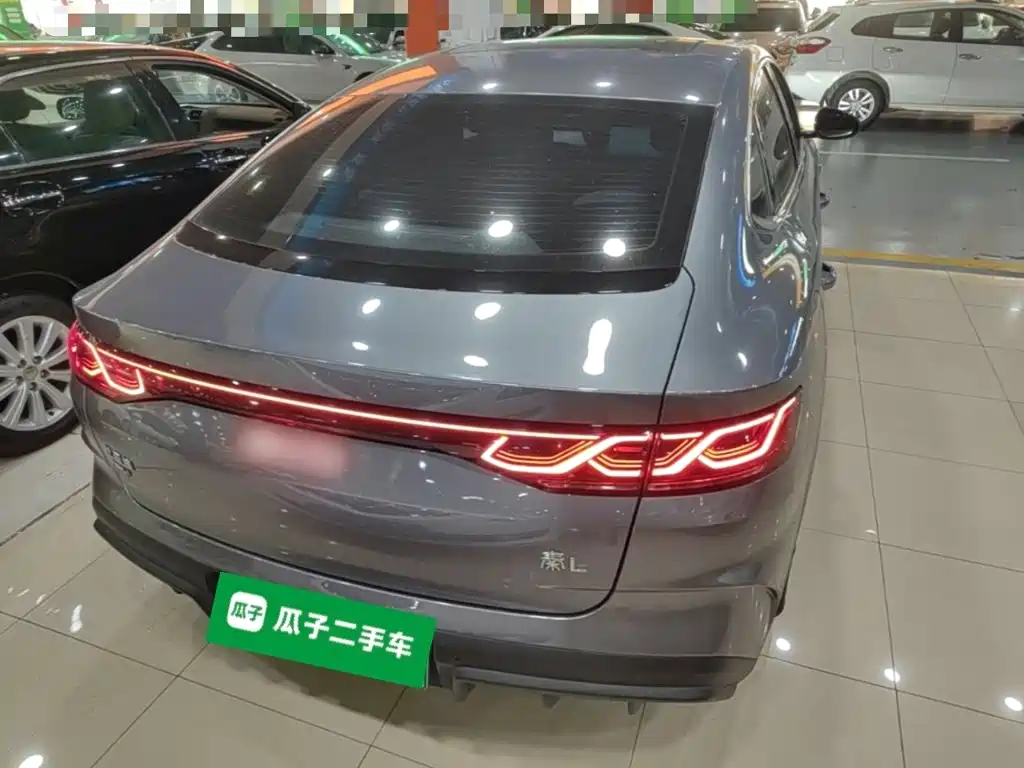 BYD Qin L — фото 6