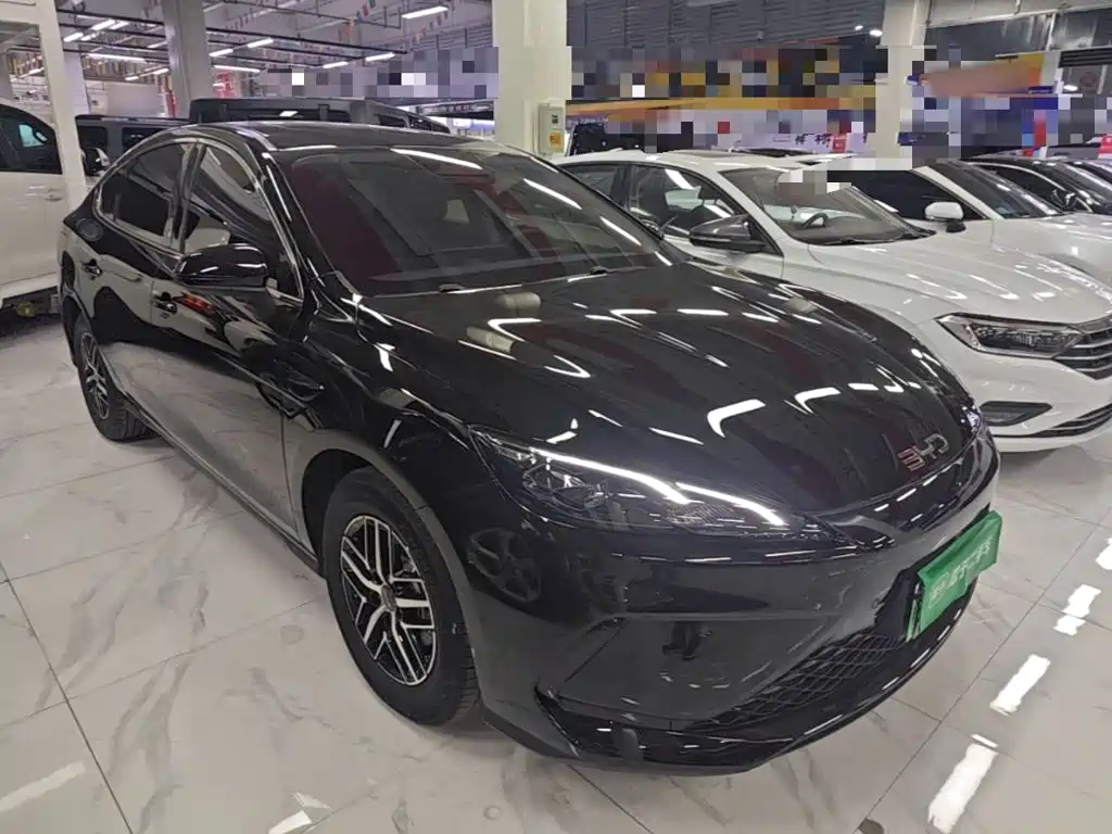 BYD Seal 05 DM-i — фото 3