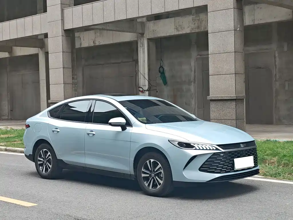 BYD Qin PLUS — фото 6