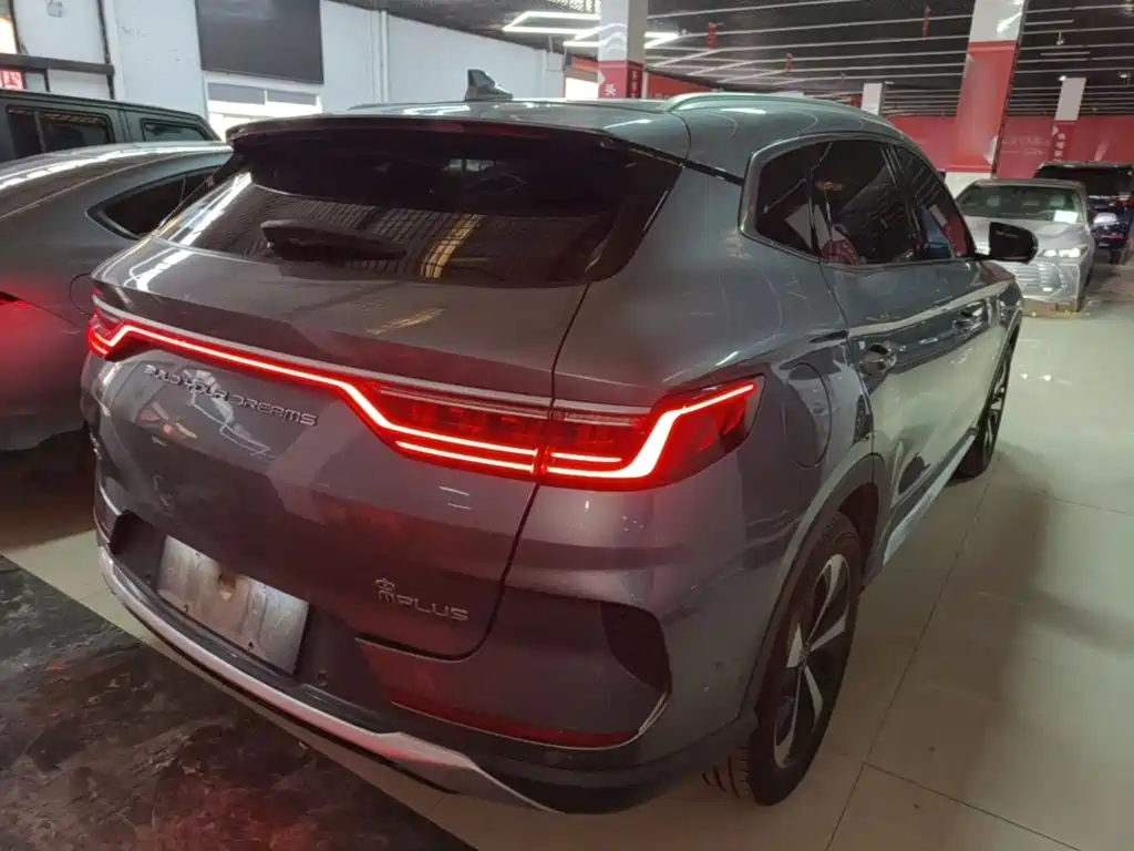 BYD PLUS New Energy — фото 6