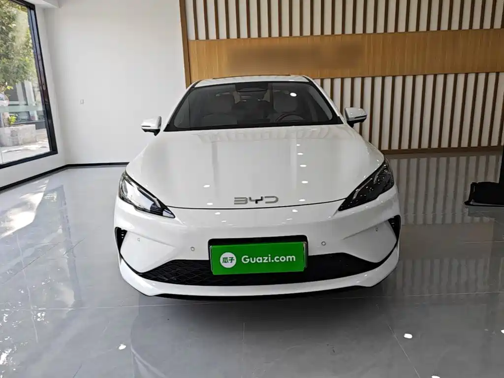 BYD Seal 05 DM-i — фото 2