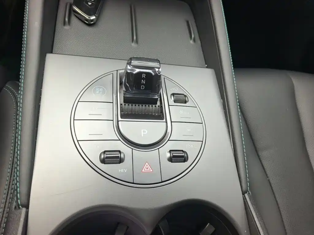 BYD Seal 06 — фото 13