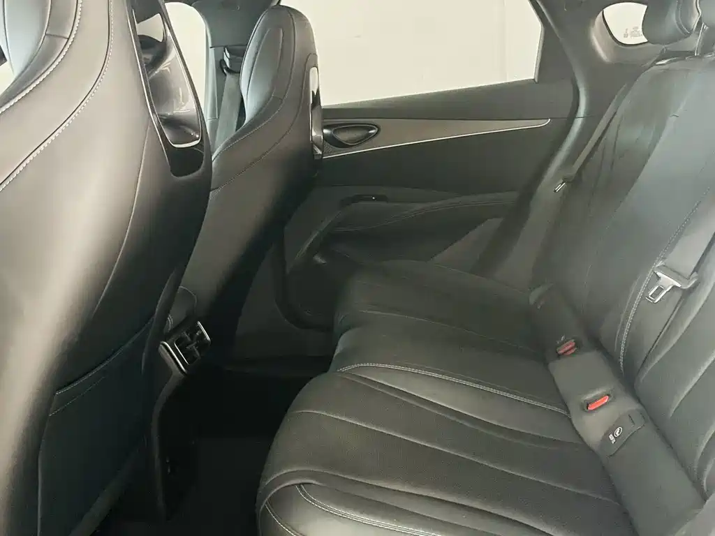 BYD Seal 06 — фото 10