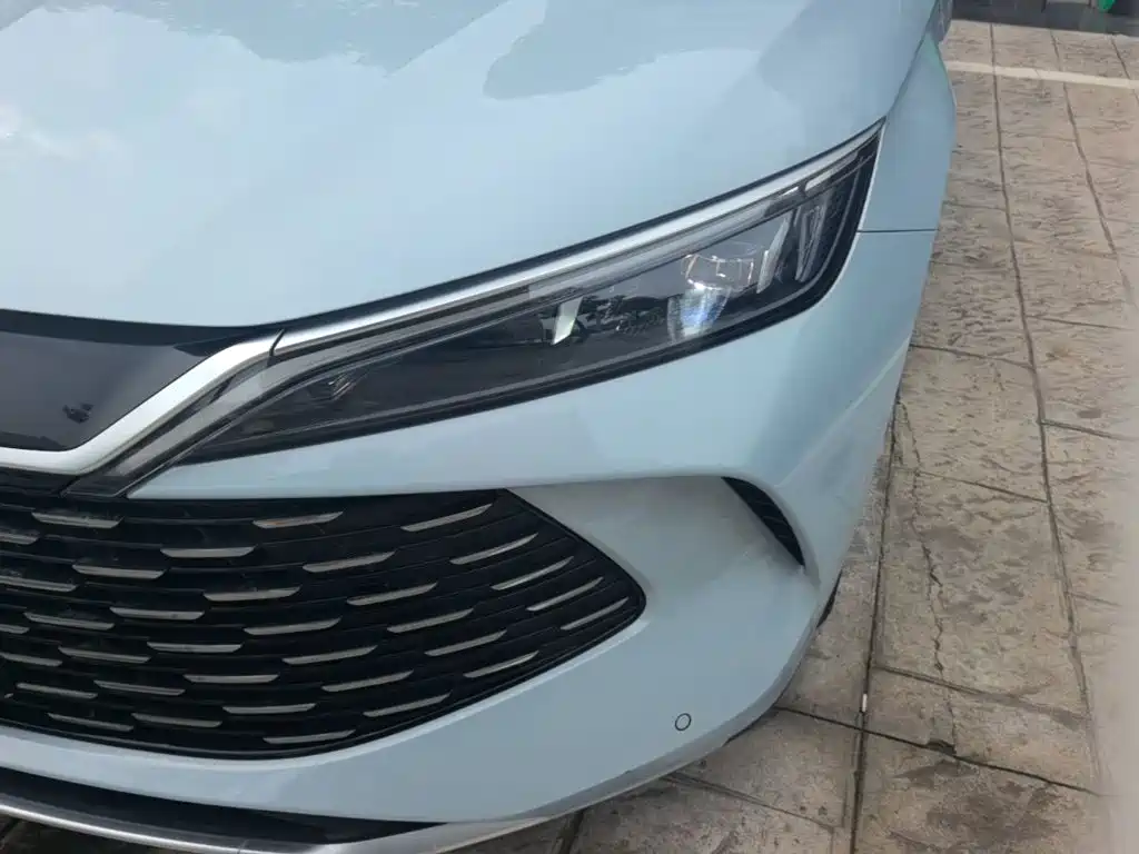 BYD Qin L — фото 23