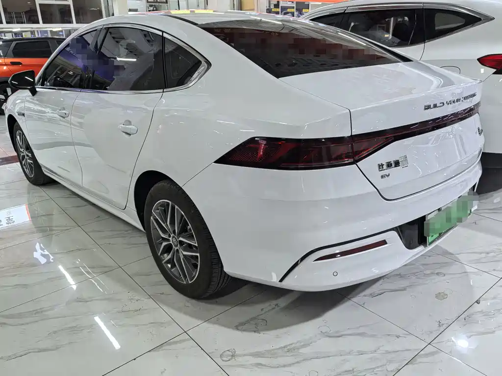 BYD Qin PLUS — фото 4