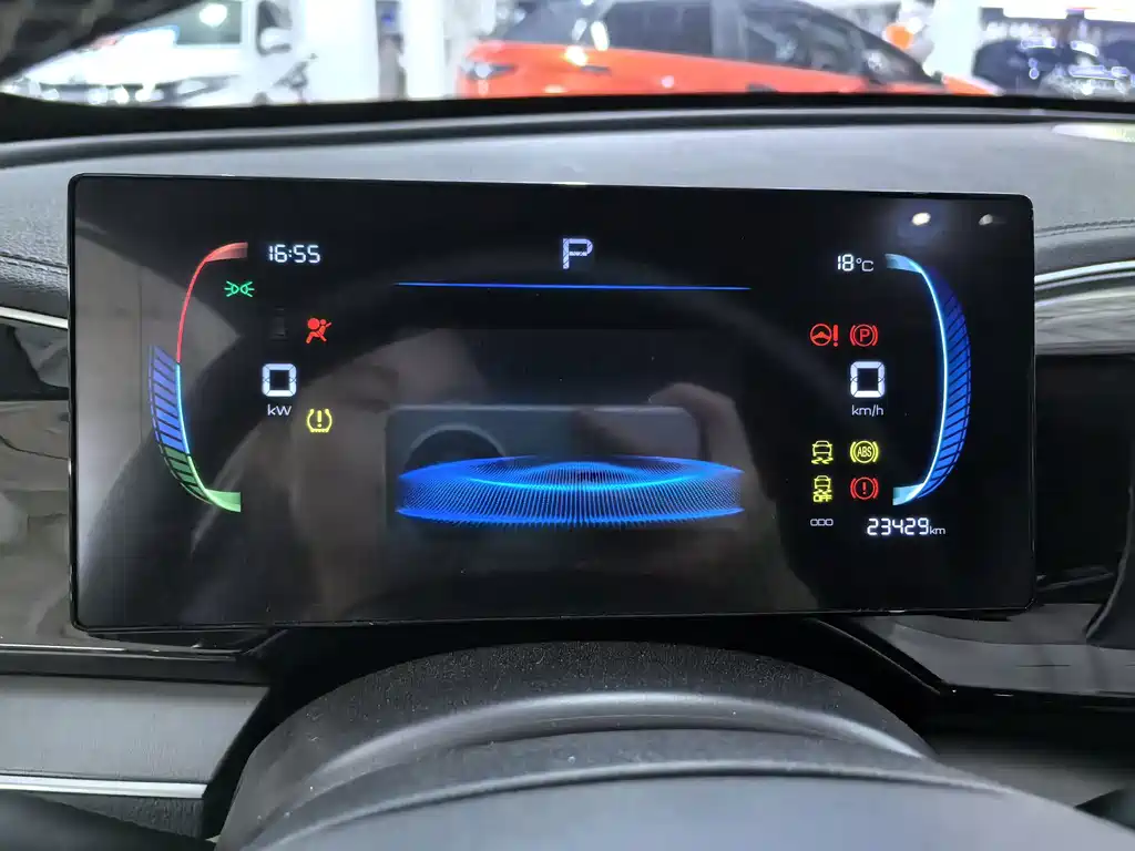 BYD Qin PLUS — фото 10