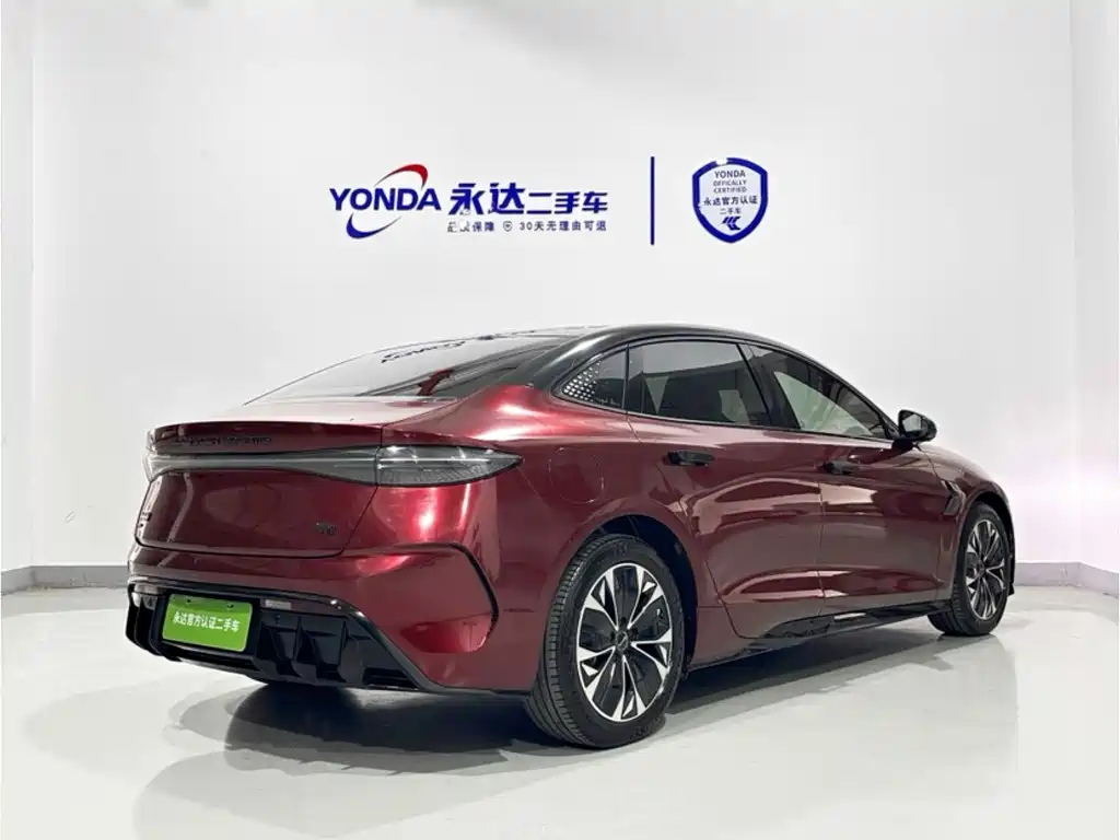 BYD Seal — фото 4