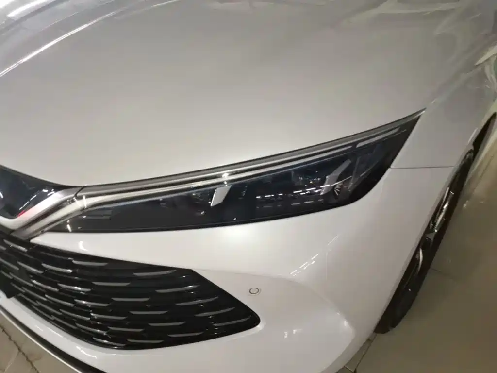 BYD Qin L — фото 23