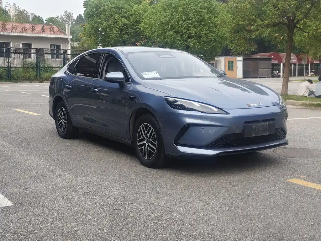 BYD Seal 05 DM-i — фото 3