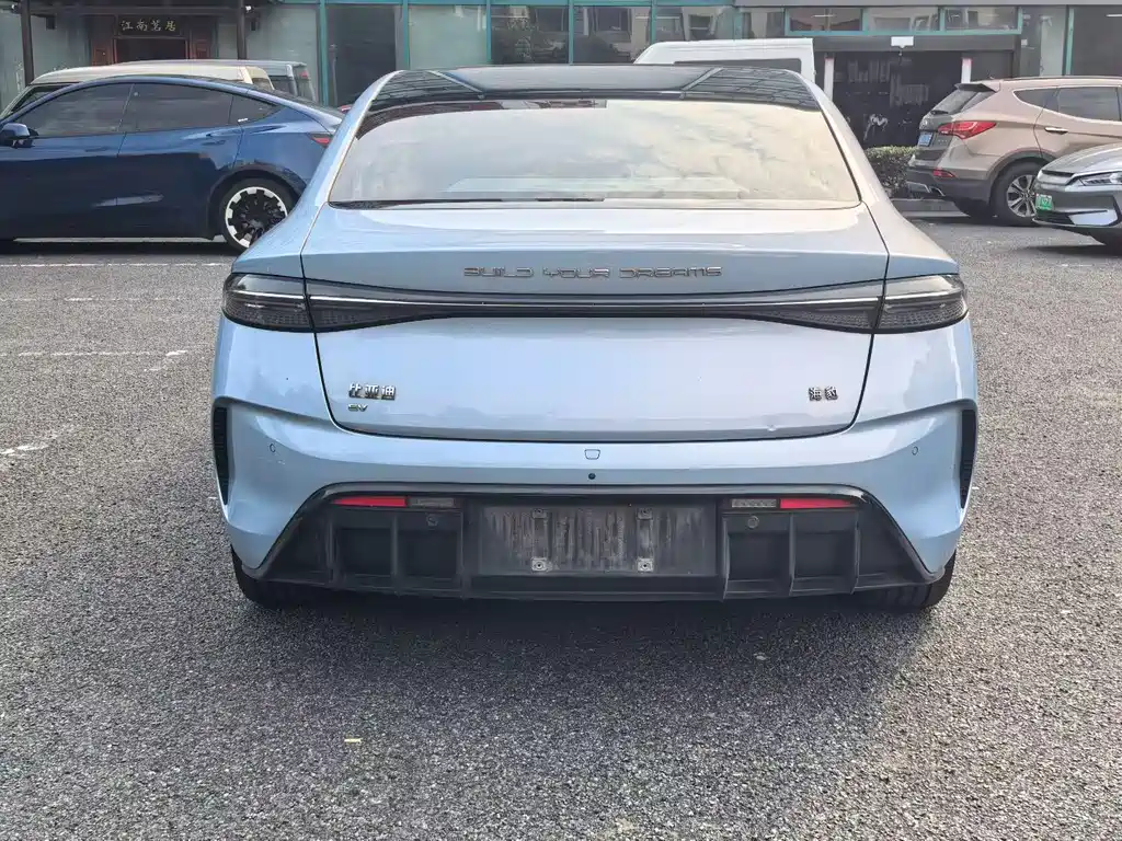 BYD Seal — фото 7