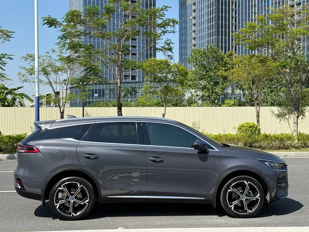 BYD Tang New Energy — фото 7