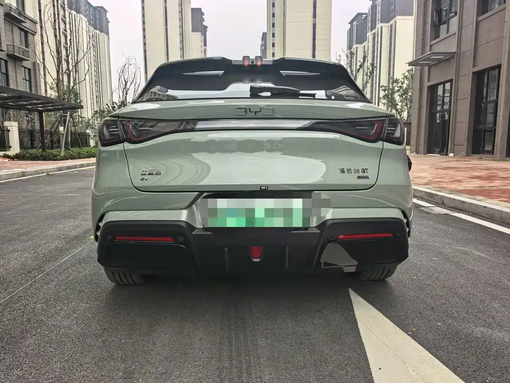 BYD Seal 06GT — фото 11