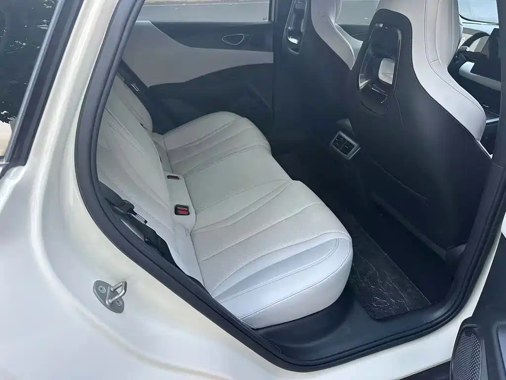 BYD Seal 06 — фото 9