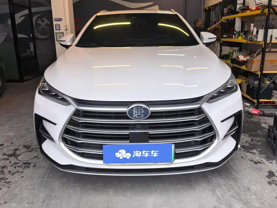BYD Tang New Energy — фото 2