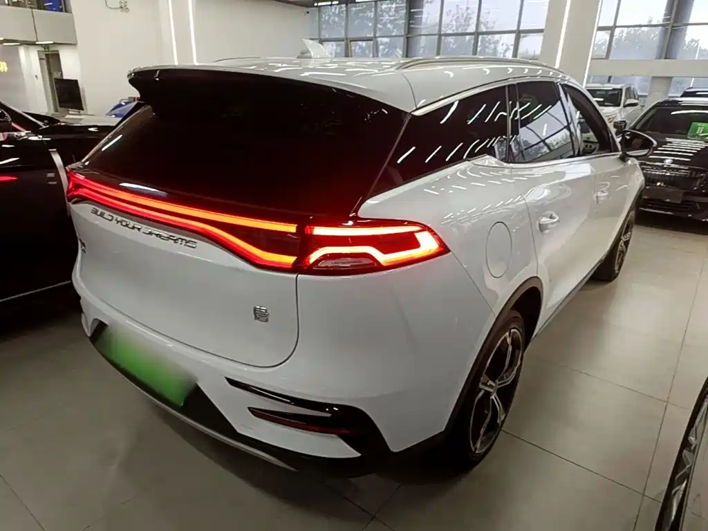BYD Tang New Energy — фото 6