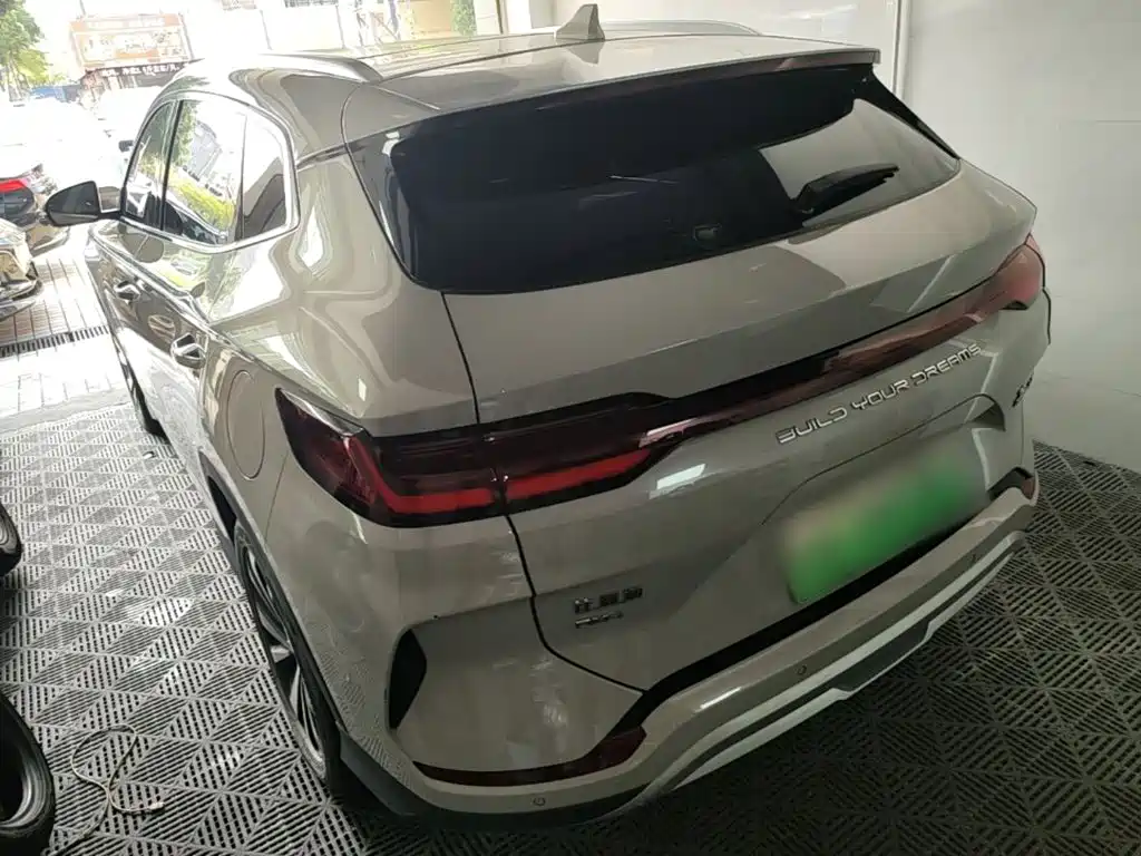 BYD PLUS New Energy — фото 4