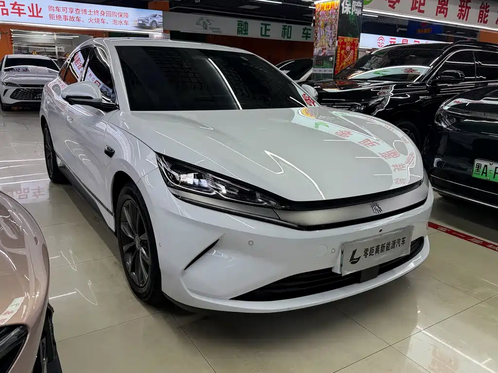 BYD Qin L — фото 3