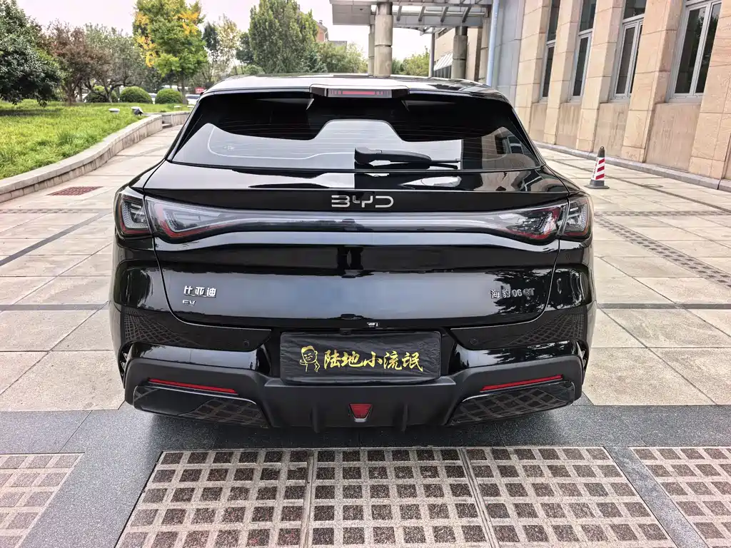 BYD Seal 06GT — фото 5