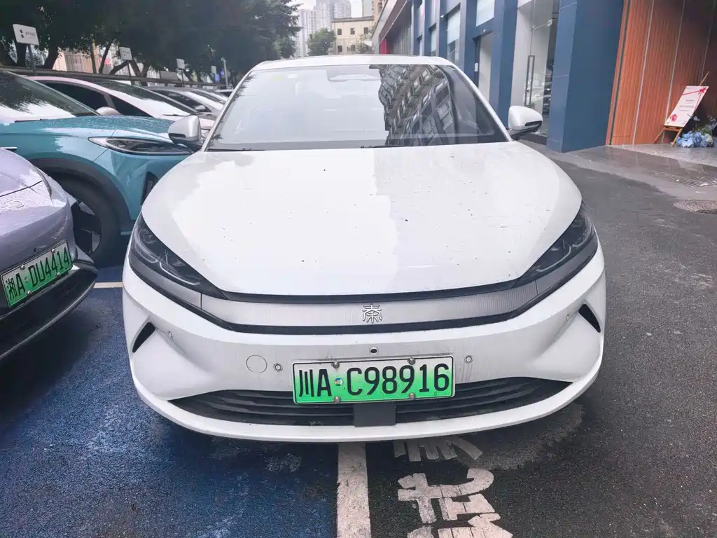 BYD Qin L — фото 2