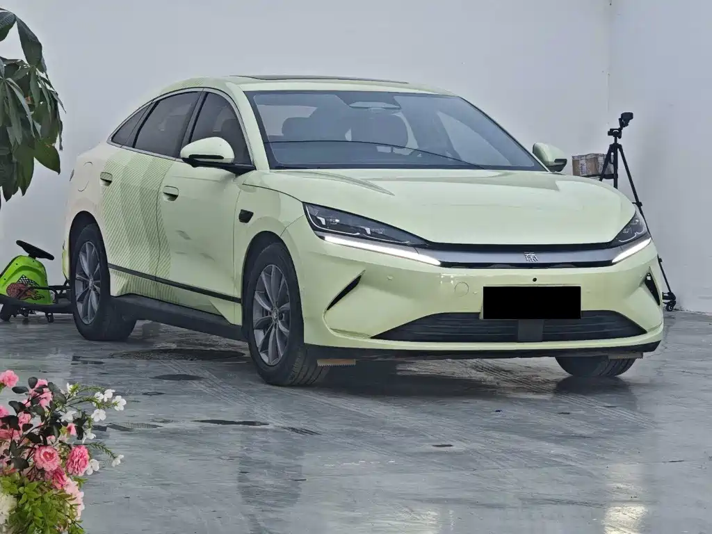 BYD Qin L — фото 3