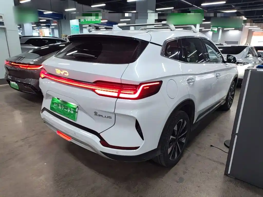 BYD PLUS New Energy — фото 6