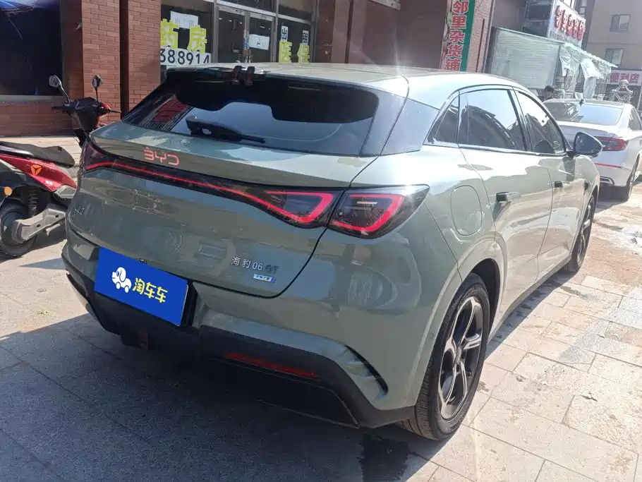BYD Seal 06GT — фото 3