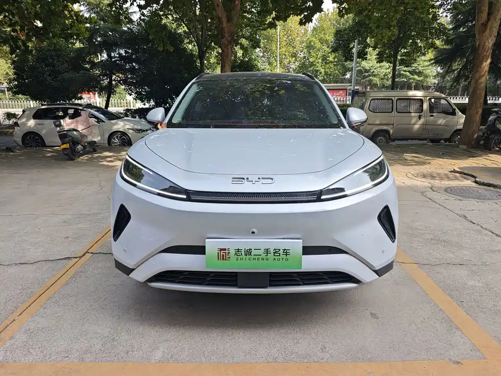 BYD Sealion 05 EV — фото 2