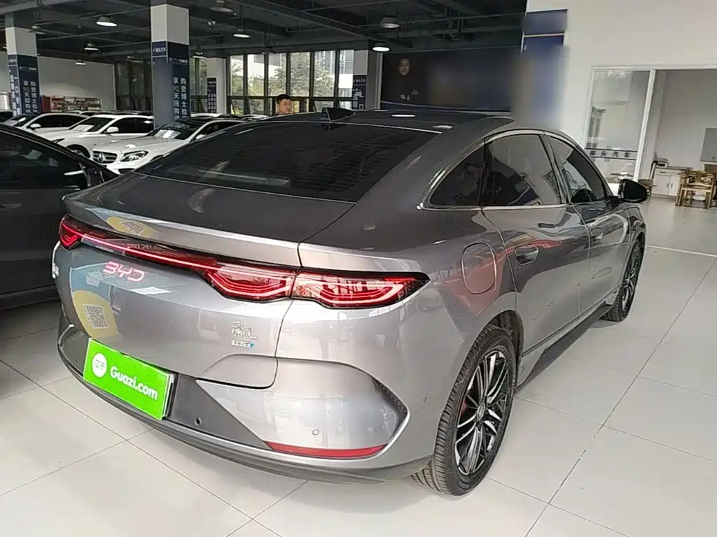 BYD Qin L — фото 6