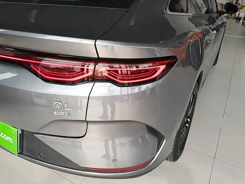 BYD Qin L — фото 7