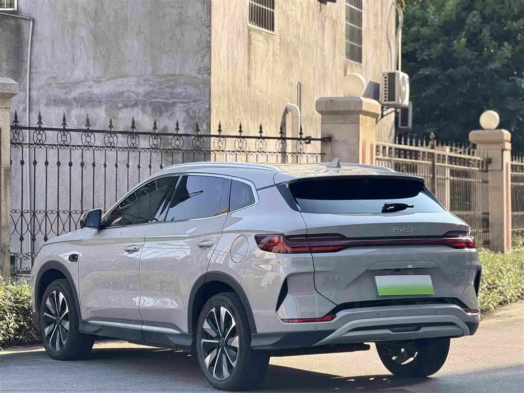 BYD PLUS New Energy — фото 6