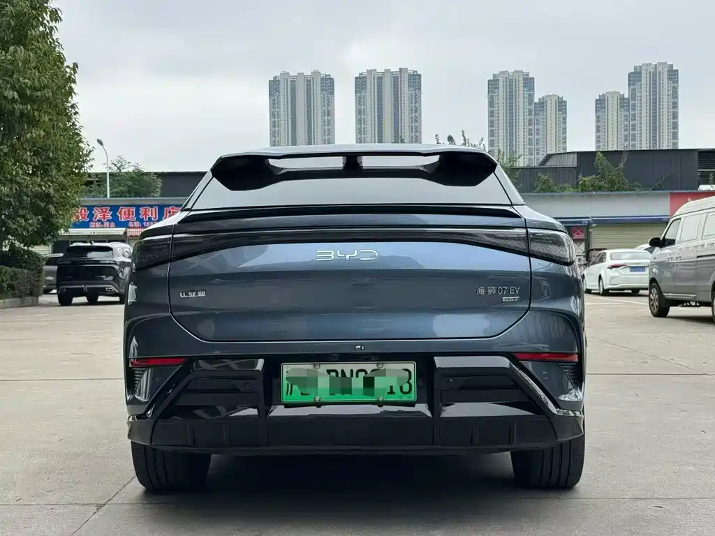 BYD Sealion 07 EV — фото 8