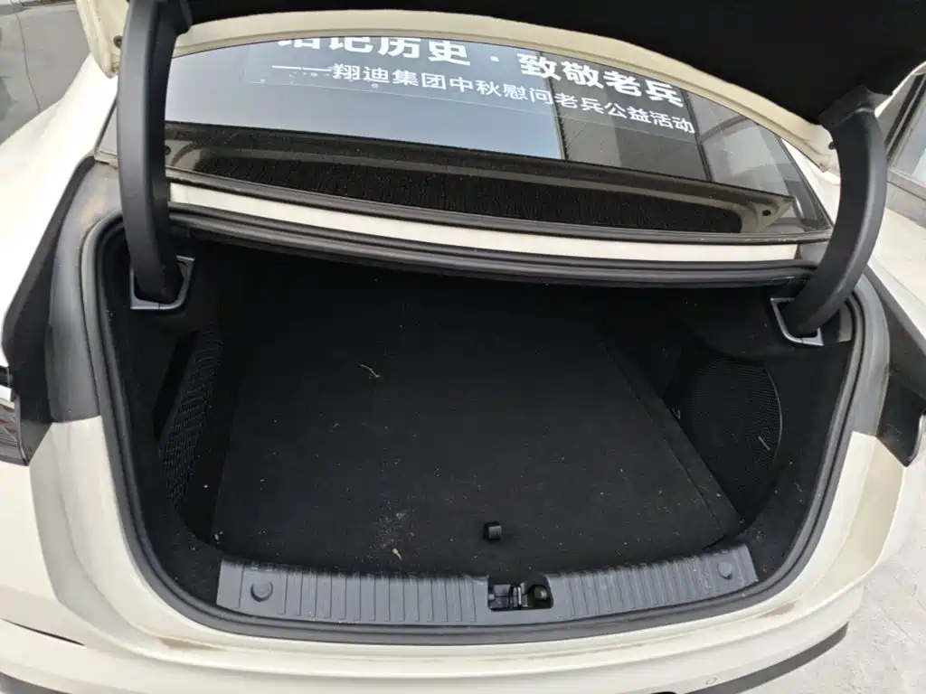 BYD Seal 07 DM-i — фото 18