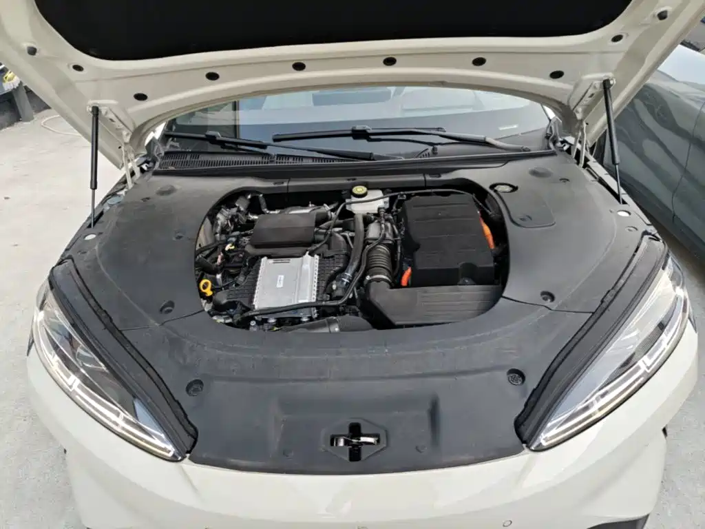 BYD Seal 07 DM-i — фото 19