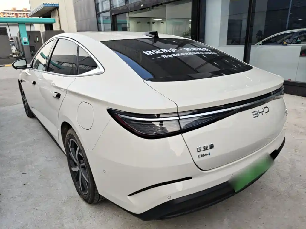 BYD Seal 07 DM-i — фото 4