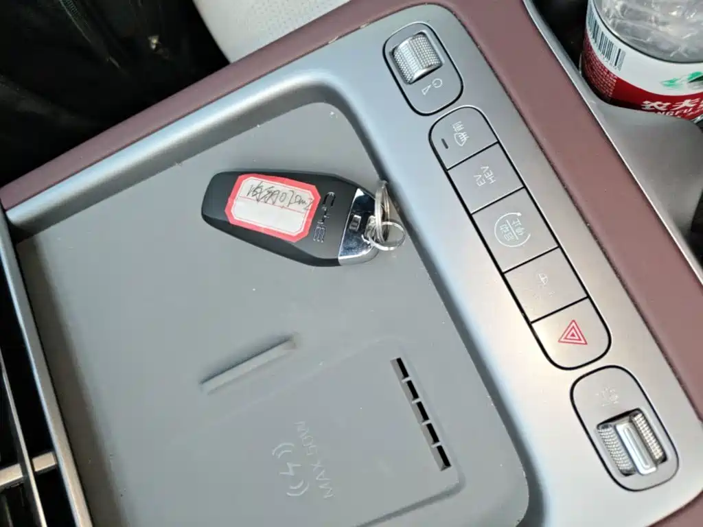 BYD Seal 07 DM-i — фото 8